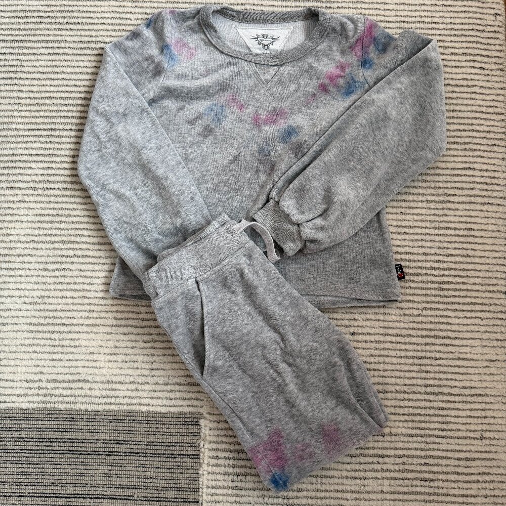 T2love Size 6 Velour Set